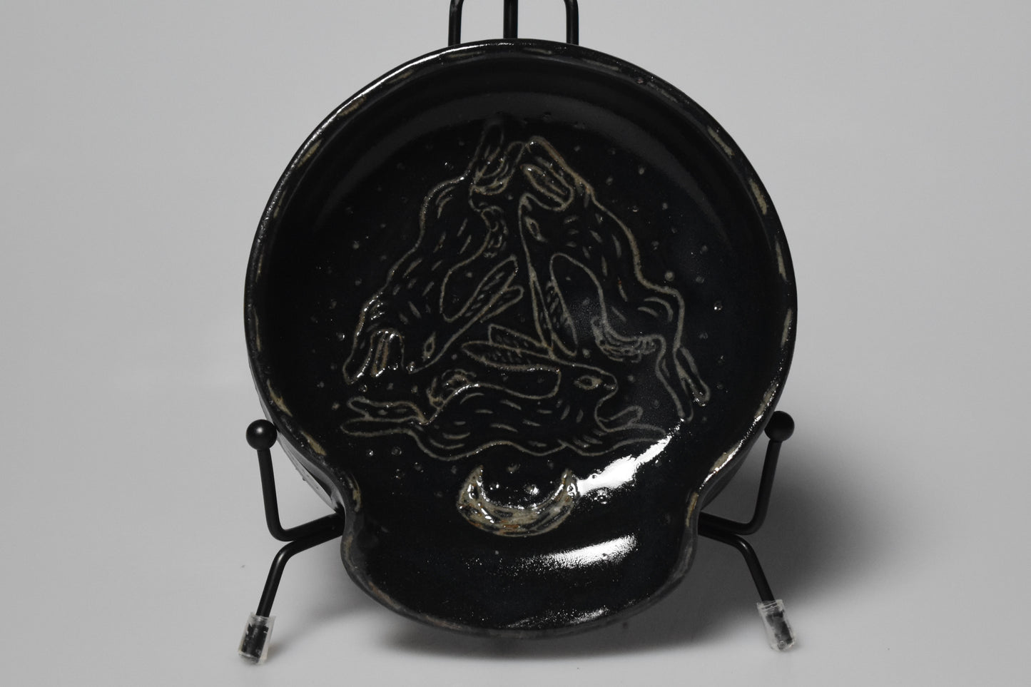 Wild Clay Three Hare Spoonrest